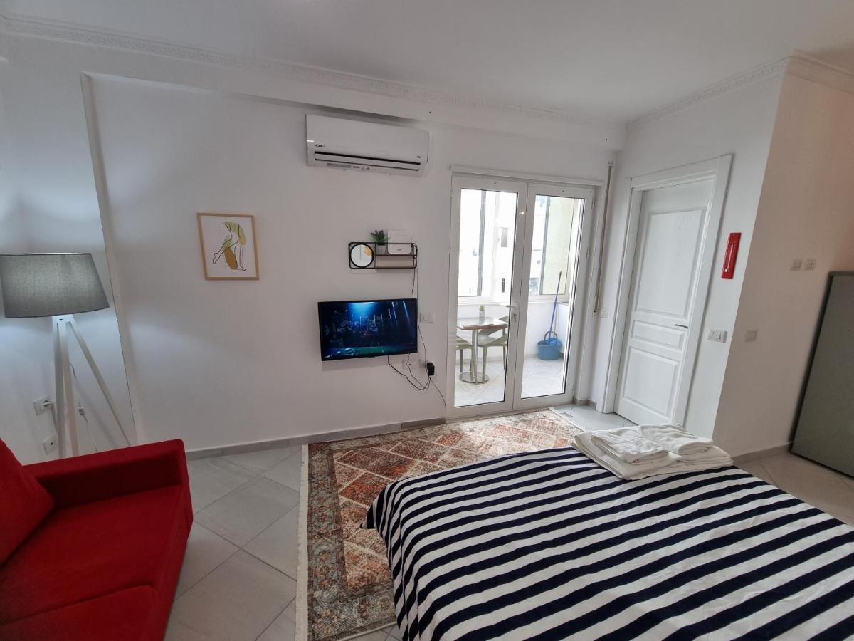 New Modern Studio In Central Tirana Apartman Kültér fotó