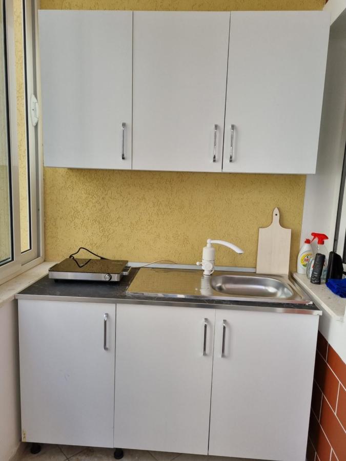 New Modern Studio In Central Tirana Apartman Kültér fotó