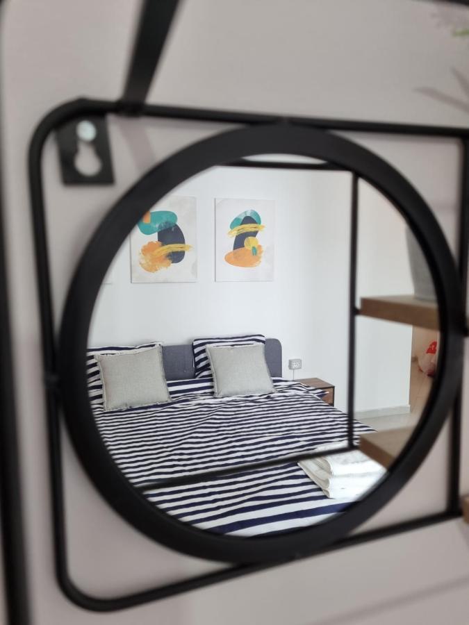 New Modern Studio In Central Tirana Apartman Kültér fotó